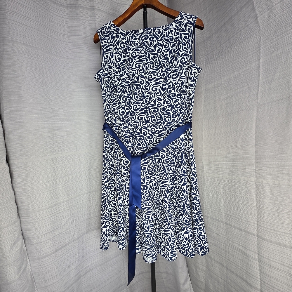 Fit And Flare Navy/White Sleeveless Stretch Dress PXL A-Line Preppy Feminine